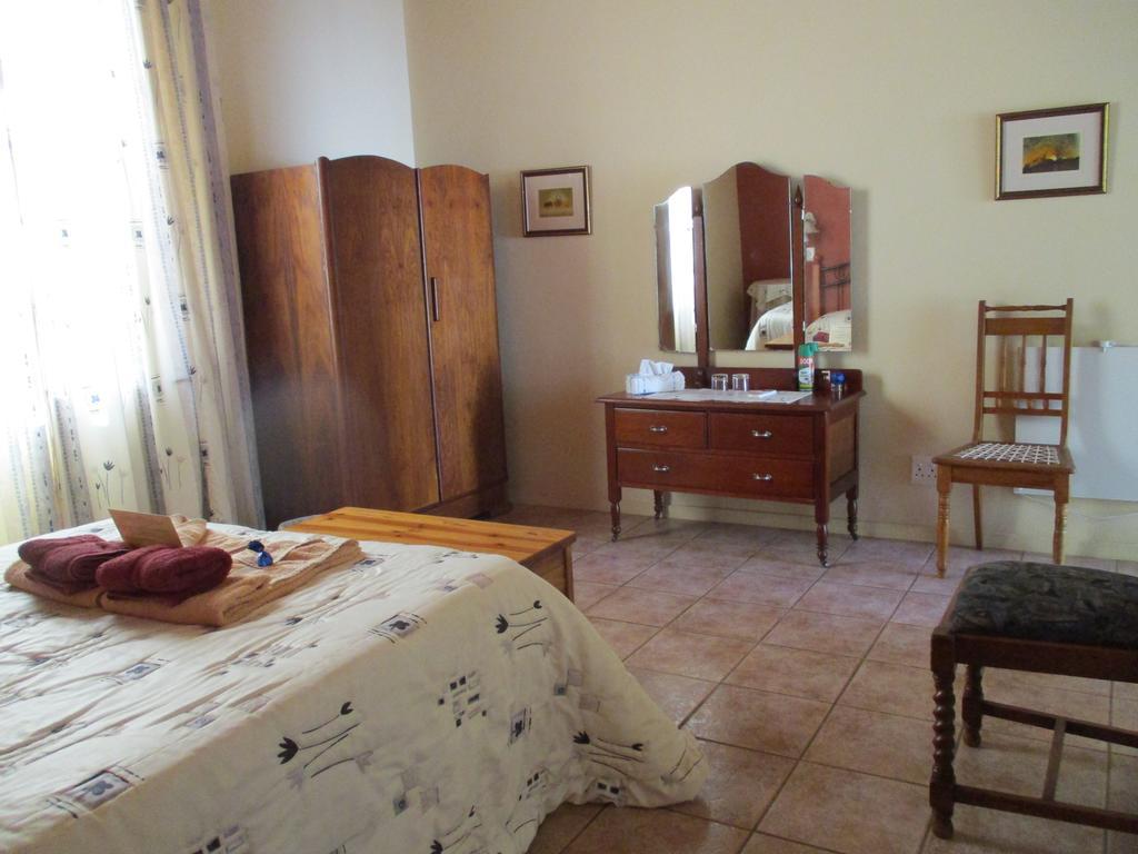 Van Rhyn Guest House Vanrhynsdorp 외부 사진
