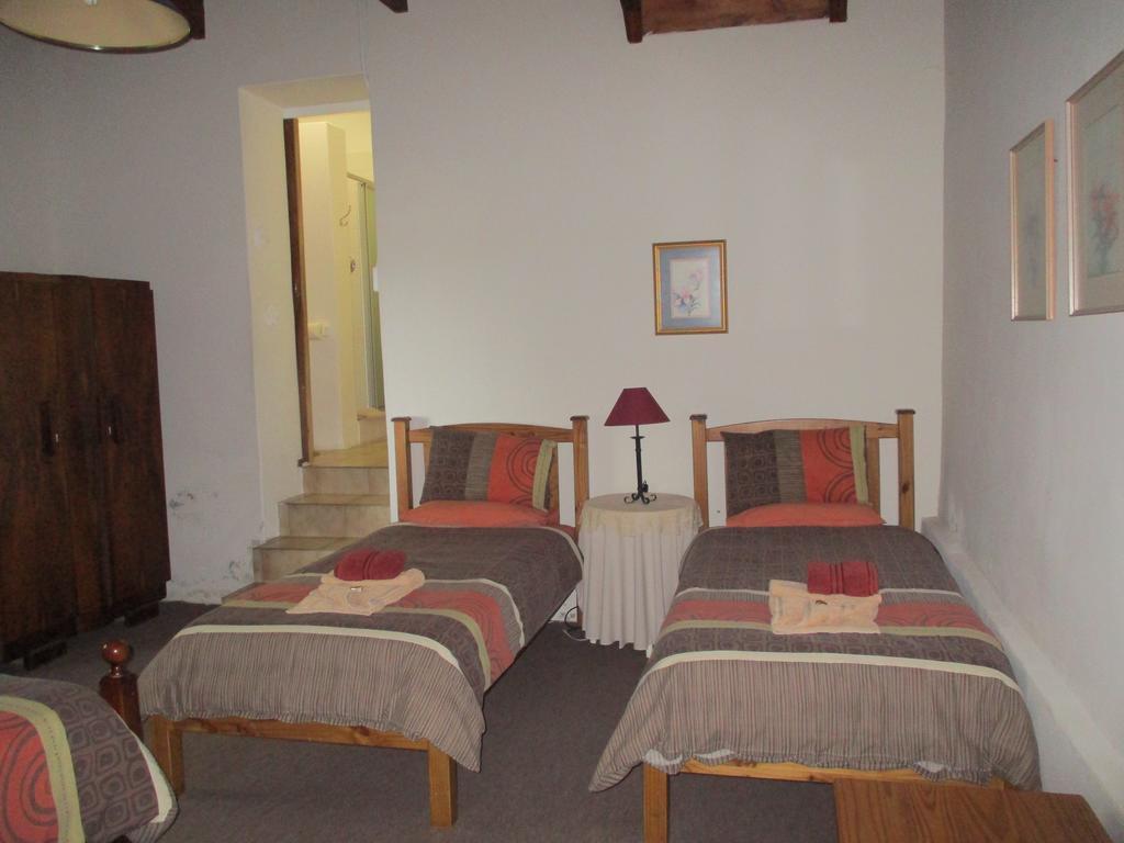 Van Rhyn Guest House Vanrhynsdorp 외부 사진