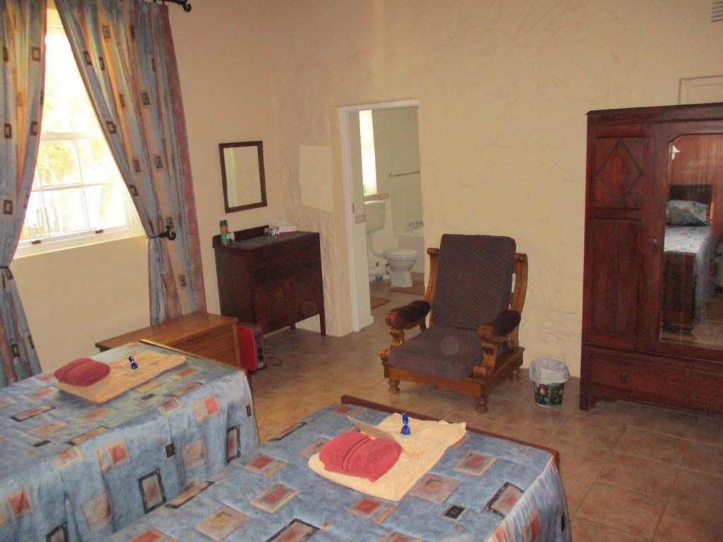 Van Rhyn Guest House Vanrhynsdorp 외부 사진