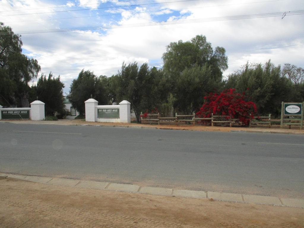 Van Rhyn Guest House Vanrhynsdorp 외부 사진