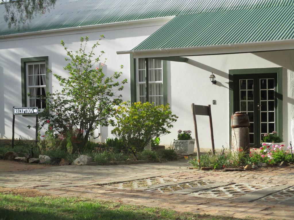Van Rhyn Guest House Vanrhynsdorp 외부 사진